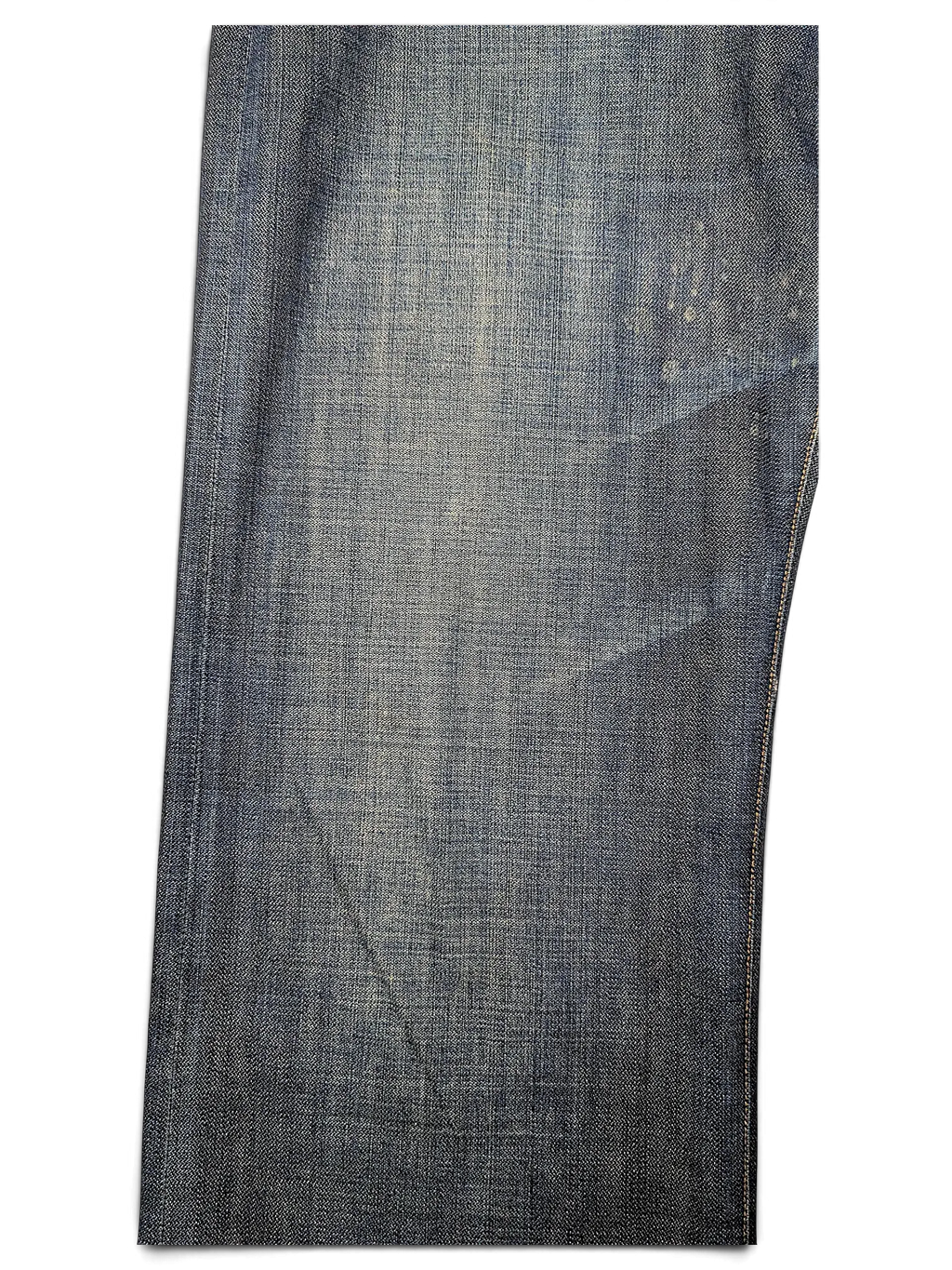 JAKE & IPI Closed denim jeans featuring a classic blue wash with subtle fading and durable cotton construction.