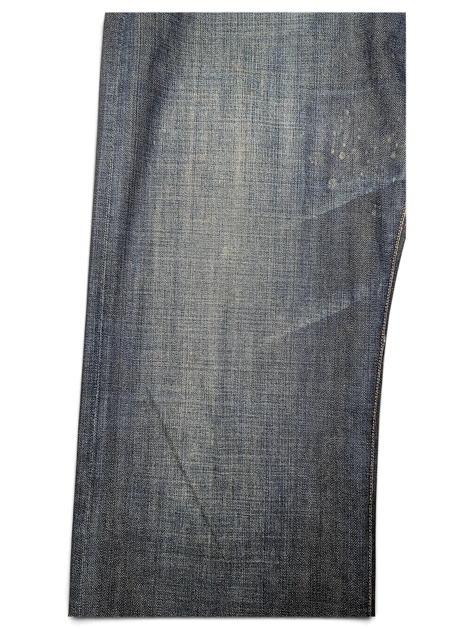 JAKE & IPI Closed denim jeans featuring a classic blue wash with subtle fading and durable cotton construction.
