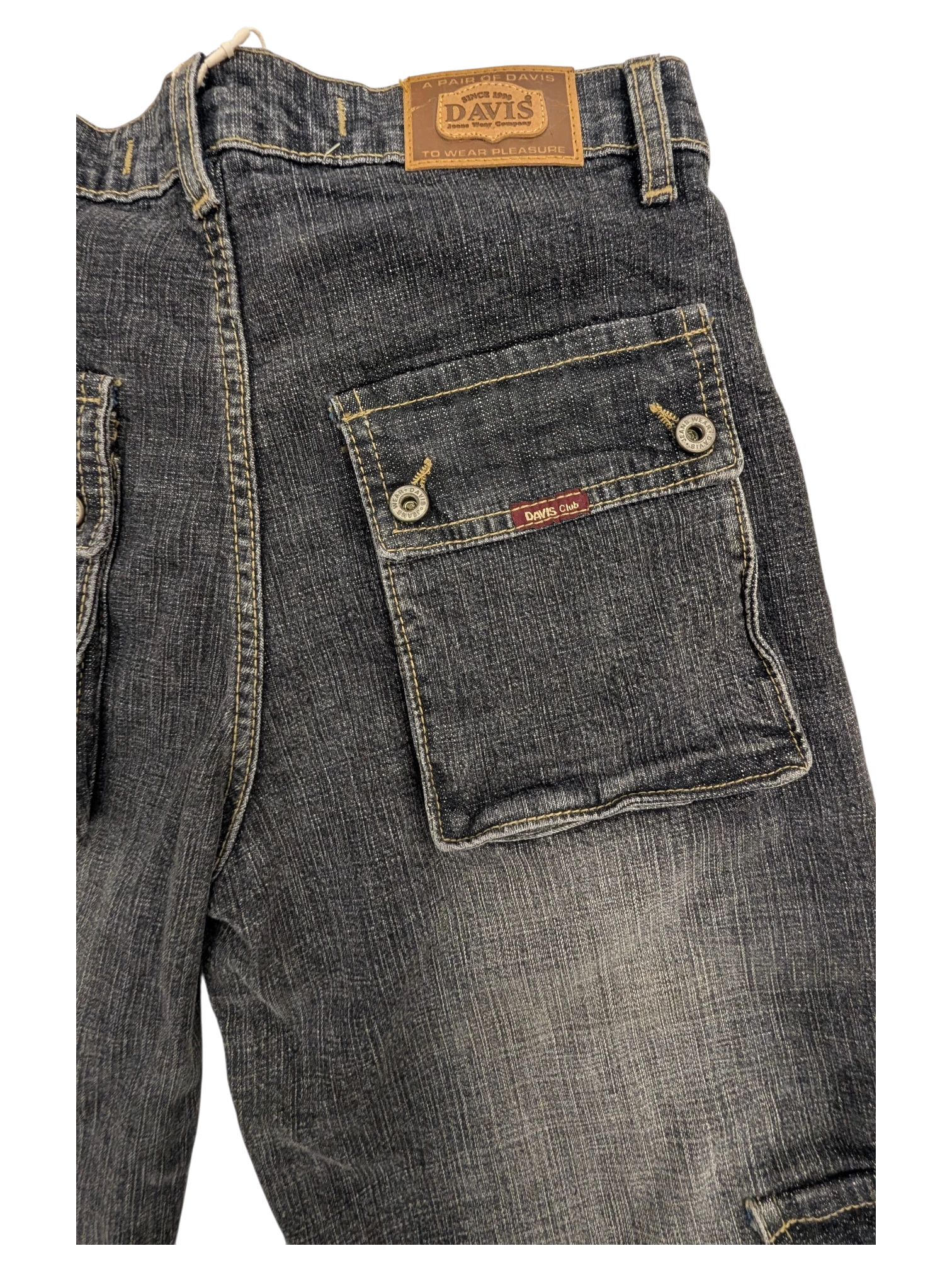 JAKE & IPI dark wash denim jeans with cargo pocket detail and leather brand patch. Model 6051 W31 L32.