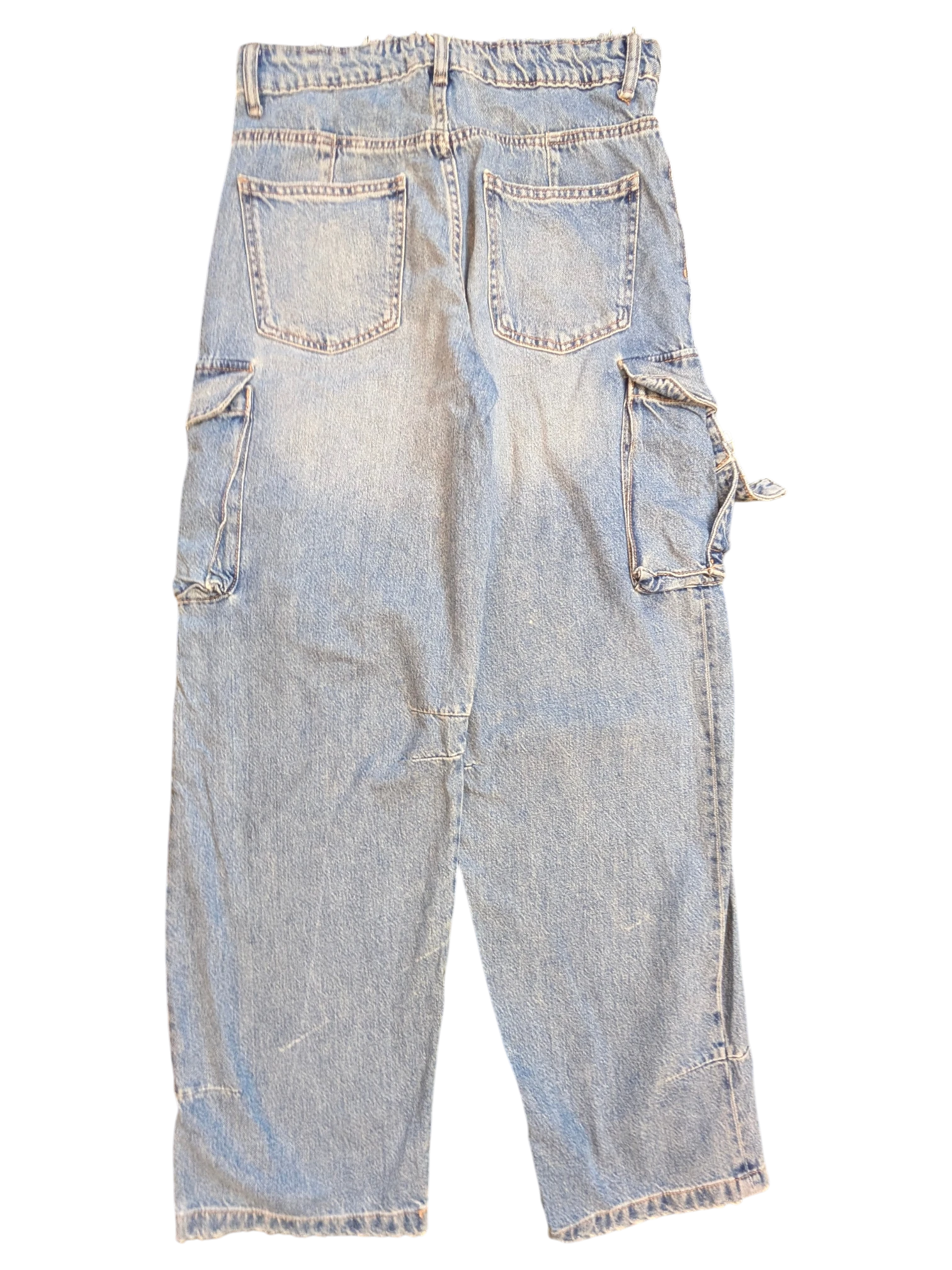 JAKE & IPI light wash denim cargo pants with multiple pockets and a relaxed fit.