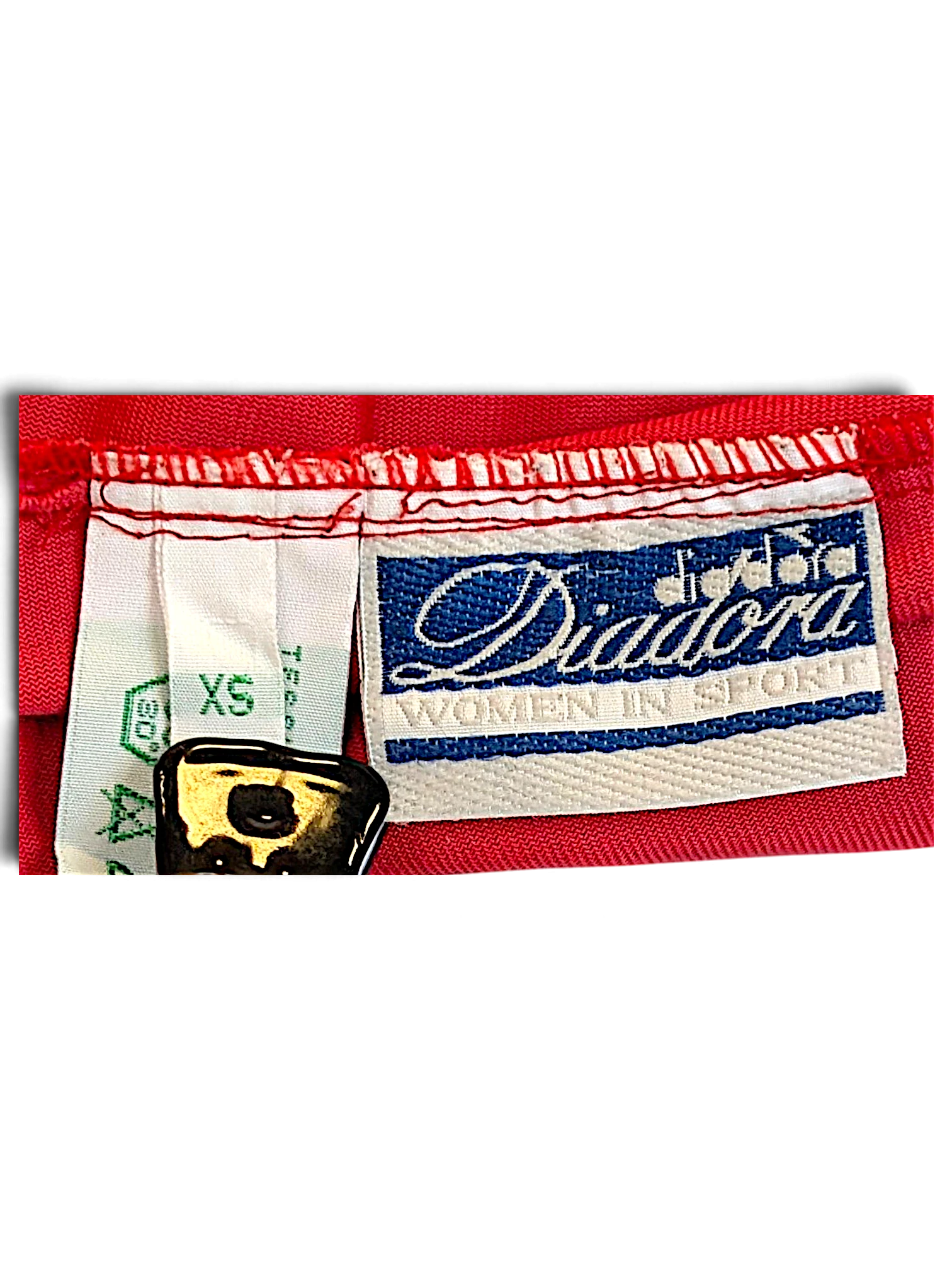 JAKE & IPI Diadora Women in Sport red track pants size XS clothing label detail