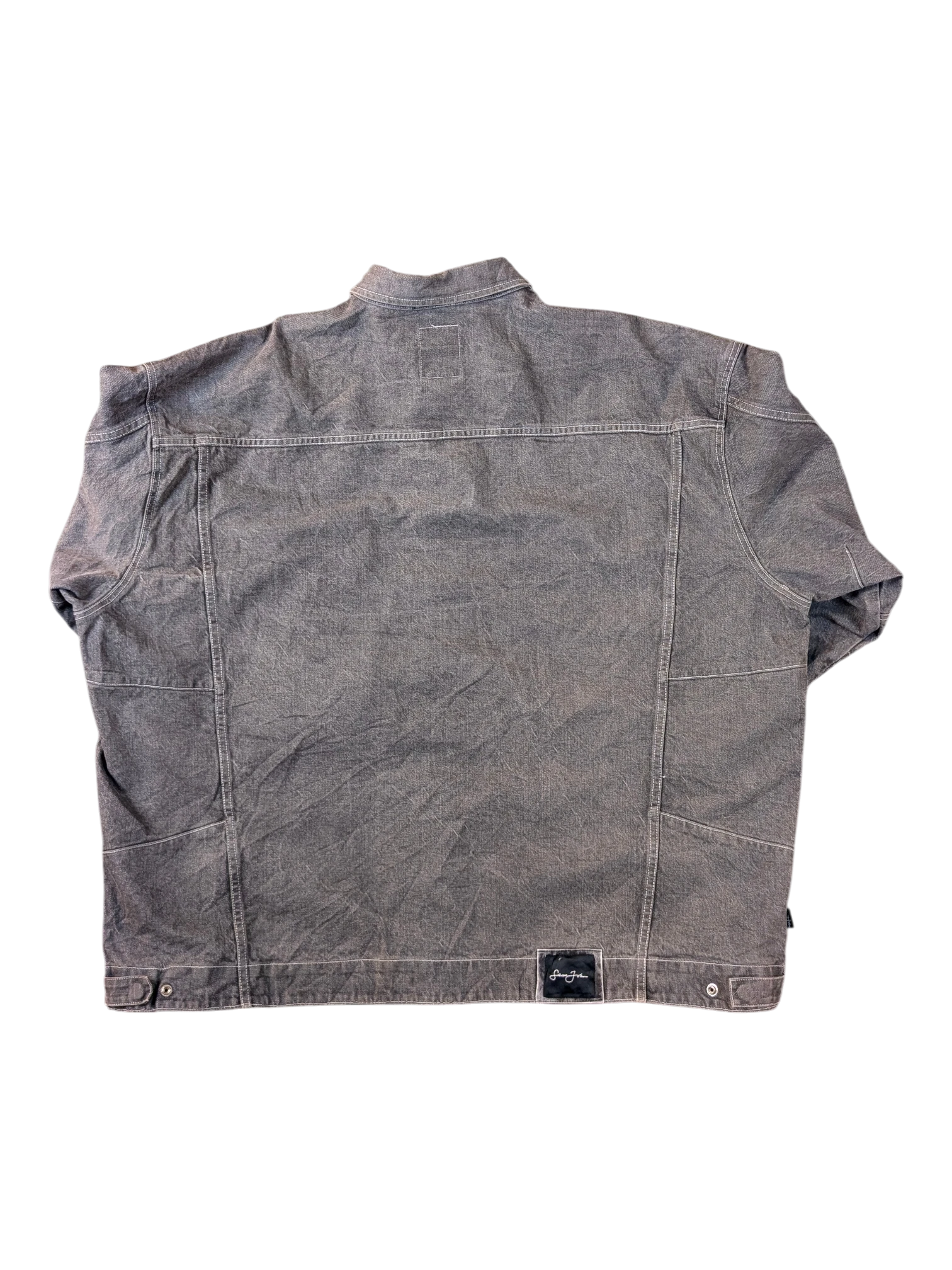JAKE & IPI Diddy denim jacket in charcoal grey with classic collar and button closure. Features a distressed wash and embroidered logo patch.