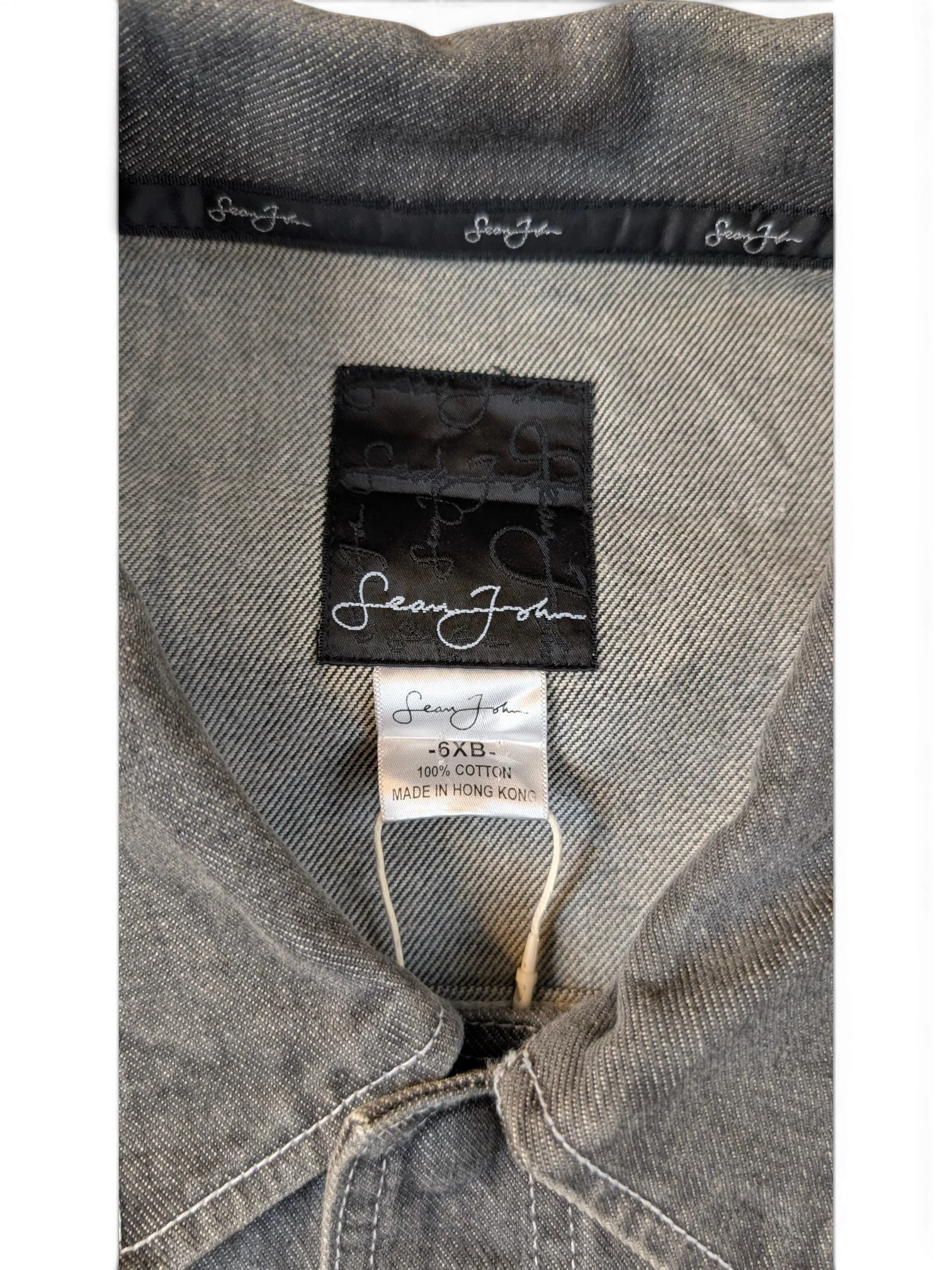 JAKE & IPI Diddy denim jacket in grey, made from 100% cotton.