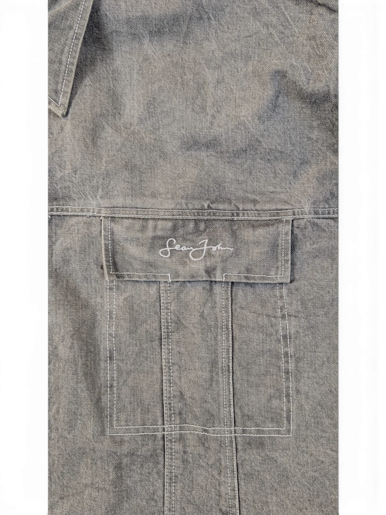 JAKE & IPI Diddy denim jacket in grey with embroidered Sean John logo on chest pocket.