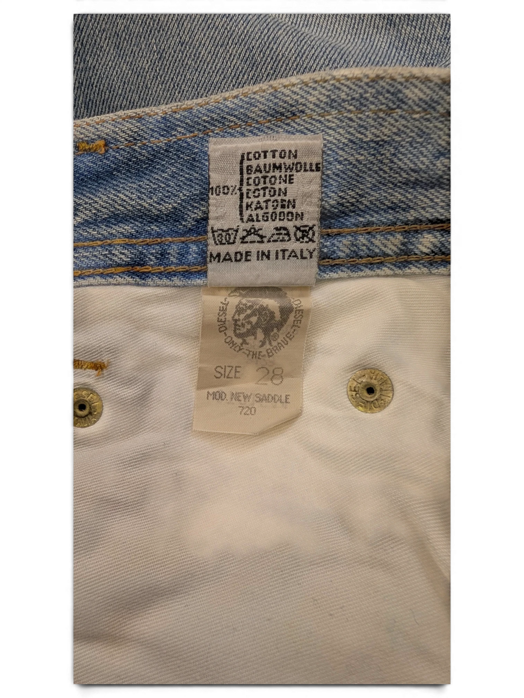 JAKE & IPI Diesel Modern Basic jeans, size 28, made in Italy from 100% cotton.