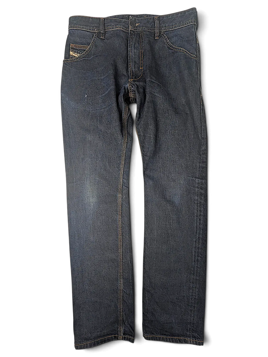 JAKE & IPI Diesel Krooley dark wash denim jeans with classic five-pocket construction and straight leg fit.
