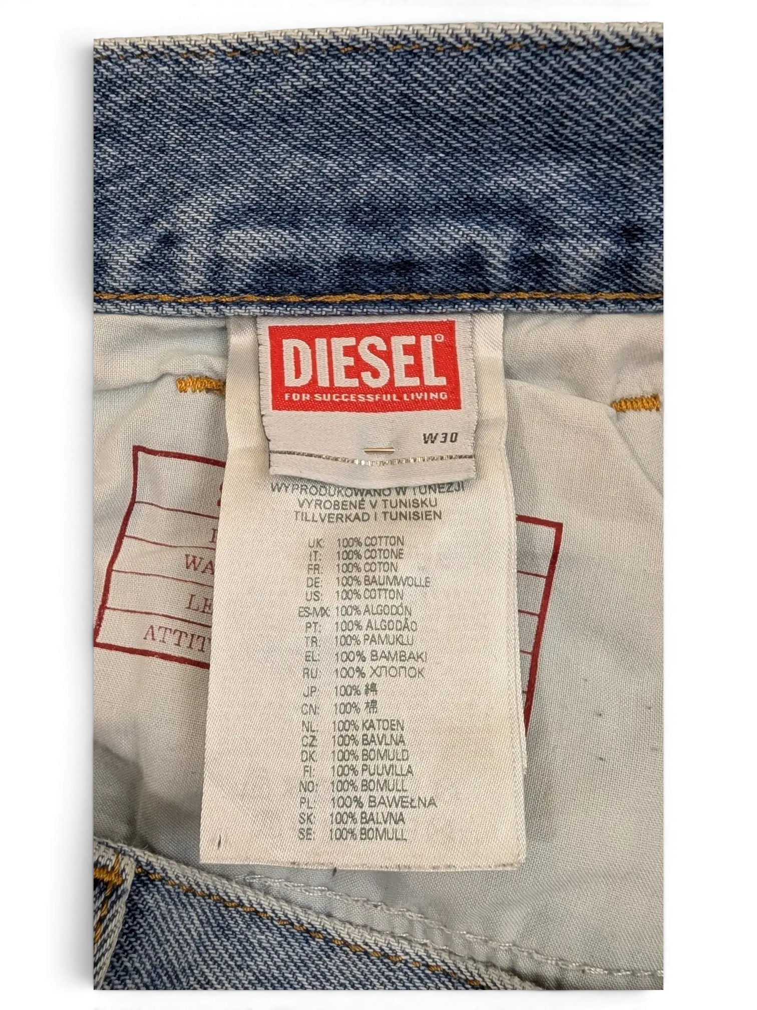 JAKE & IPI Diesel Library 2010 5 Pocket jeans, W30 L30, made of 100% cotton denim.