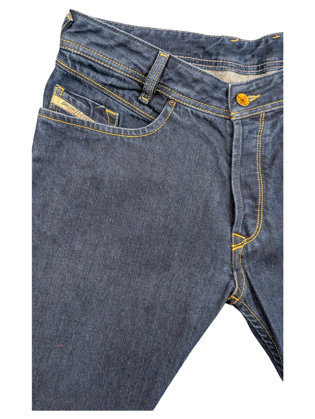 JAKE & IPI Diesel Poiak dark wash denim jeans with yellow stitching and a button fly. Size W31 L34.
