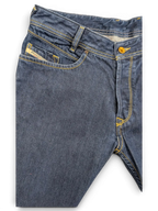 JAKE & IPI Diesel Poiak dark wash denim jeans with yellow stitching and a button fly. Size W31 L34.