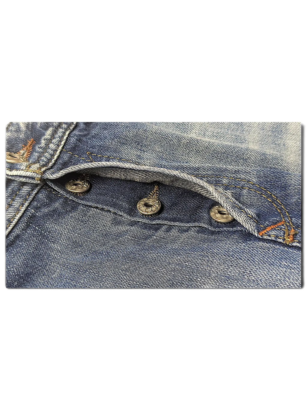 JAKE & IPI Diesel Waykee blue denim jeans featuring a classic button fly closure with branded metal hardware.