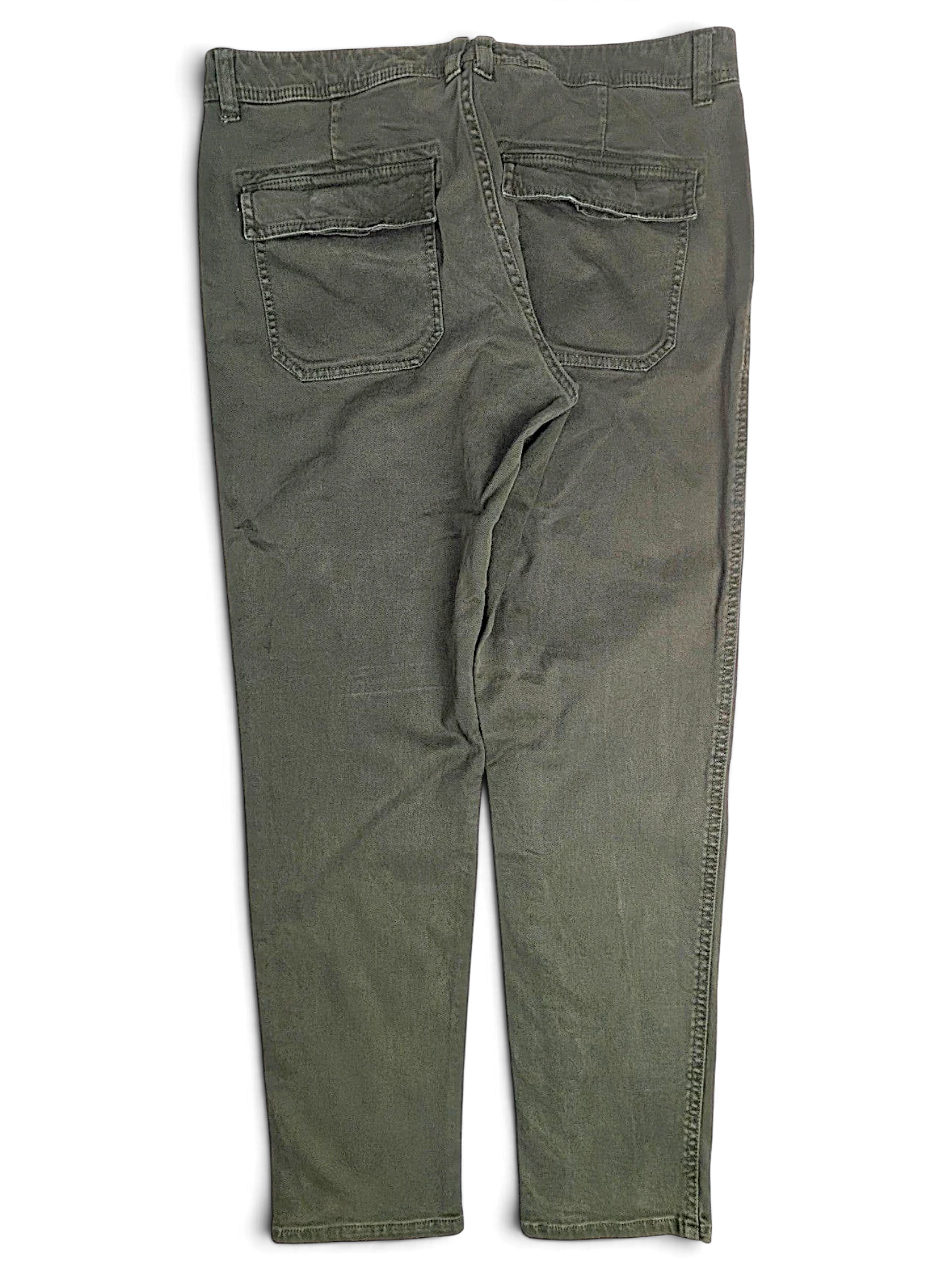 JAKE & IPI pre-owned FatFace olive green utility trousers with back patch pockets and straight leg fit.