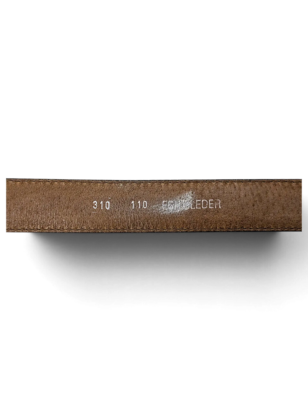 JAKE & IPI black leather belt interior showing size 110 and Echt Leder stamp on the brown leather lining