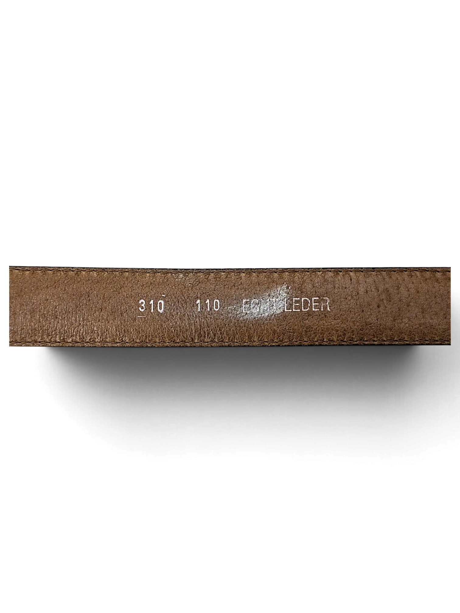 JAKE & IPI black leather belt interior showing size 110 and Echt Leder stamp on the brown leather lining
