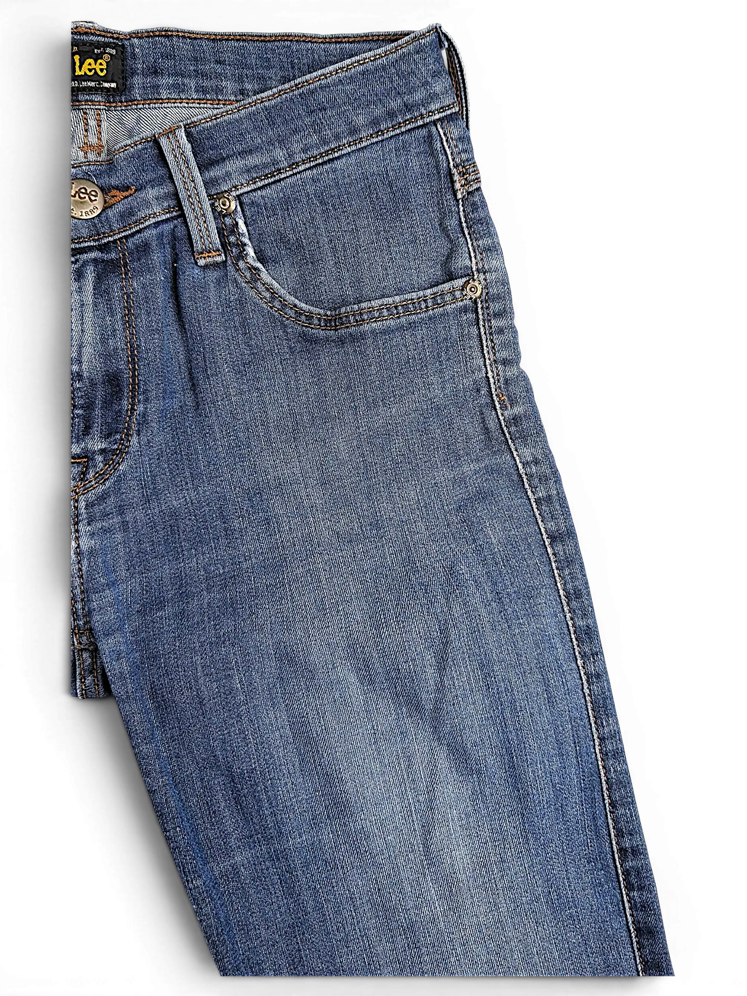 JAKE & IPI Lee Jade blue denim jeans with classic five-pocket styling and contrast stitching