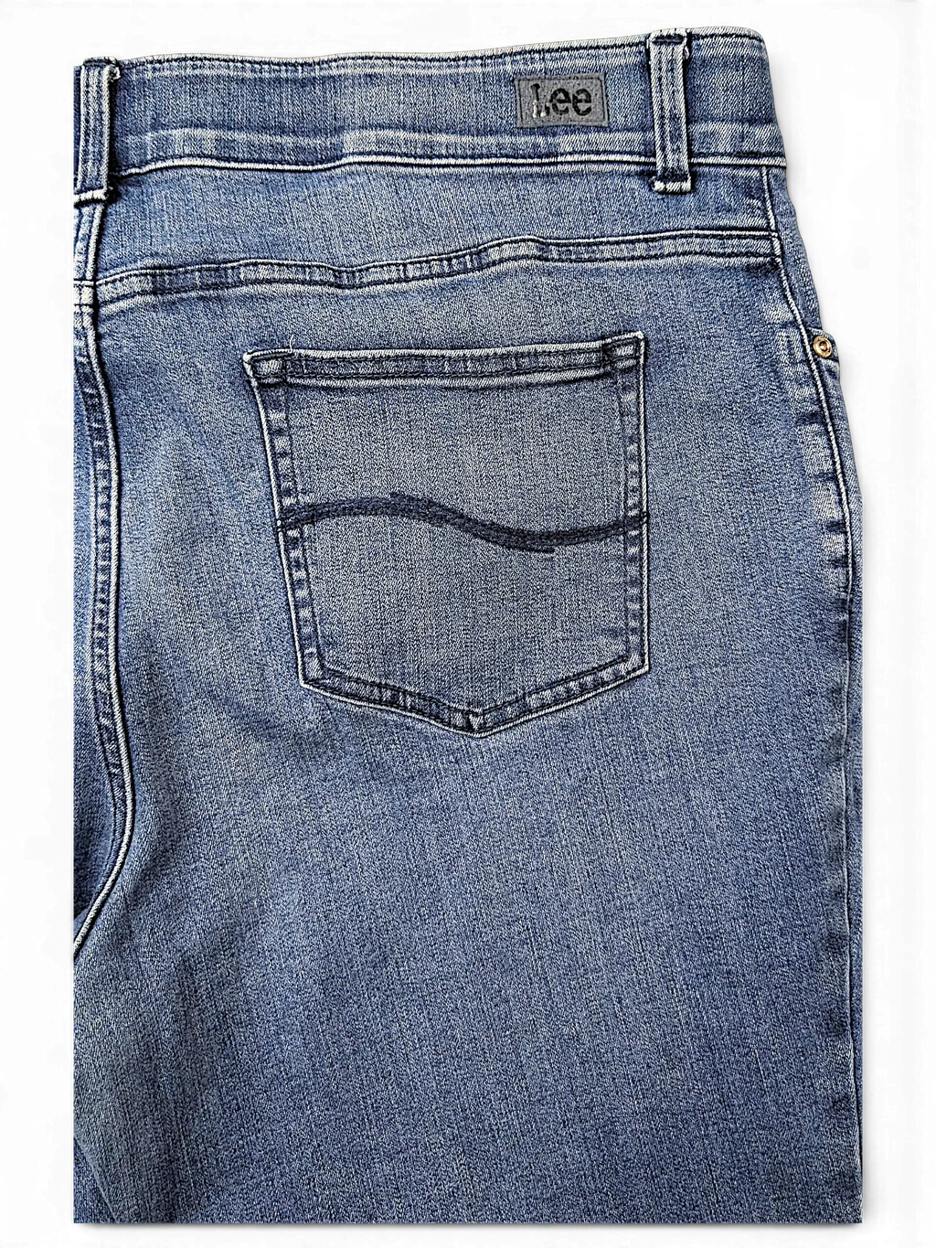 JAKE & IPI Lee plus size regular fit straight leg mid rise jeans in medium blue denim with back pocket stitching