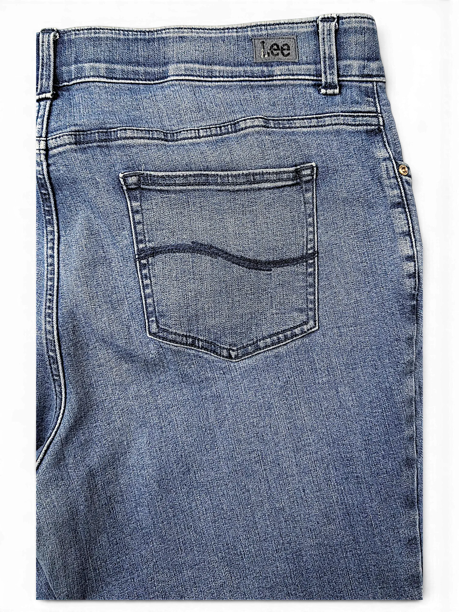 JAKE & IPI Lee plus size regular fit straight leg mid rise jeans in medium blue denim with back pocket stitching