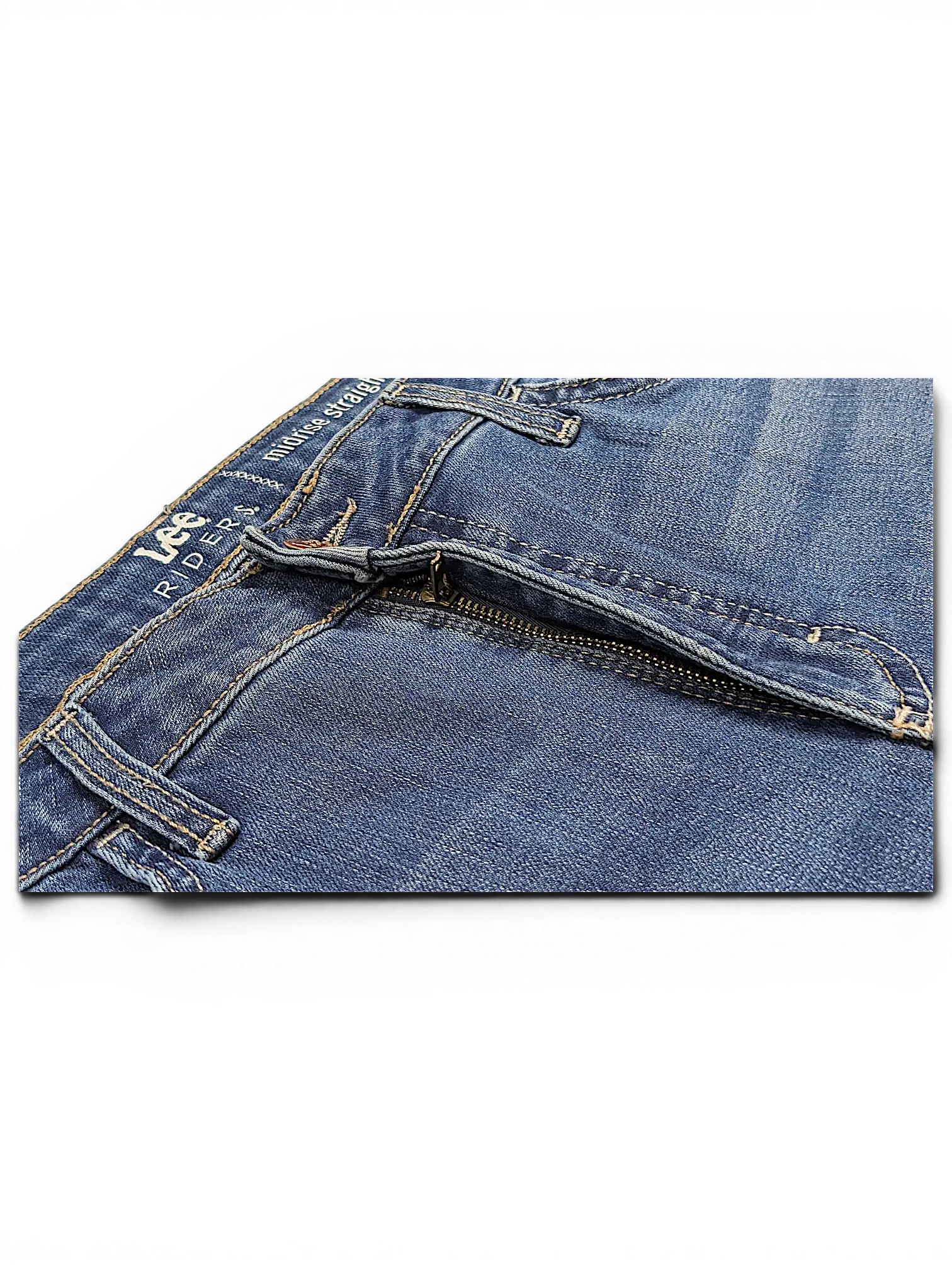 JAKE & IPI Lee Riders midrise straight blue denim jeans with zipper fly and contrast stitching