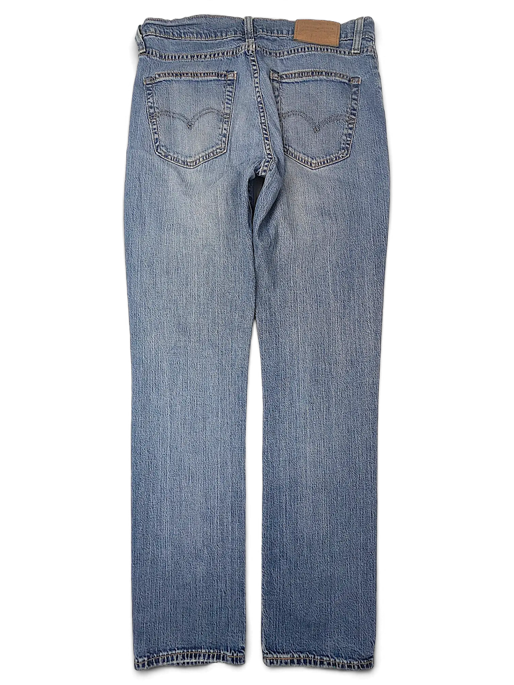JAKE & IPI Levi's 511 light wash blue denim jeans with a classic five-pocket design and back leather patch