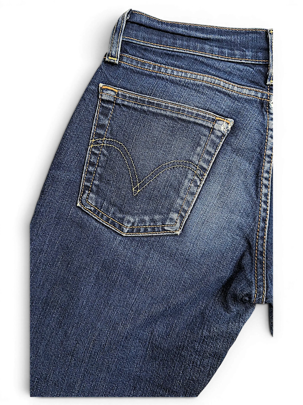 JAKE & IPI Levi's 529 bootcut jeans in dark blue denim with signature back pocket stitching