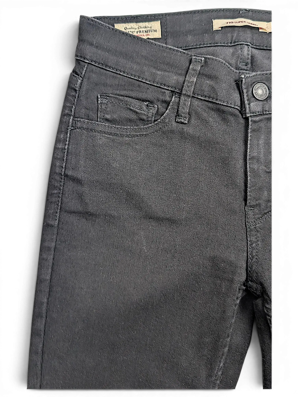 JAKE & IPI Levi's 710 super skinny jeans in charcoal grey denim with a classic five-pocket design