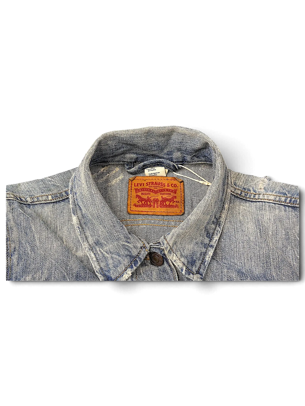 JAKE & IPI Levi's Strauss light wash denim jacket with classic brown leather brand patch on the inner collar