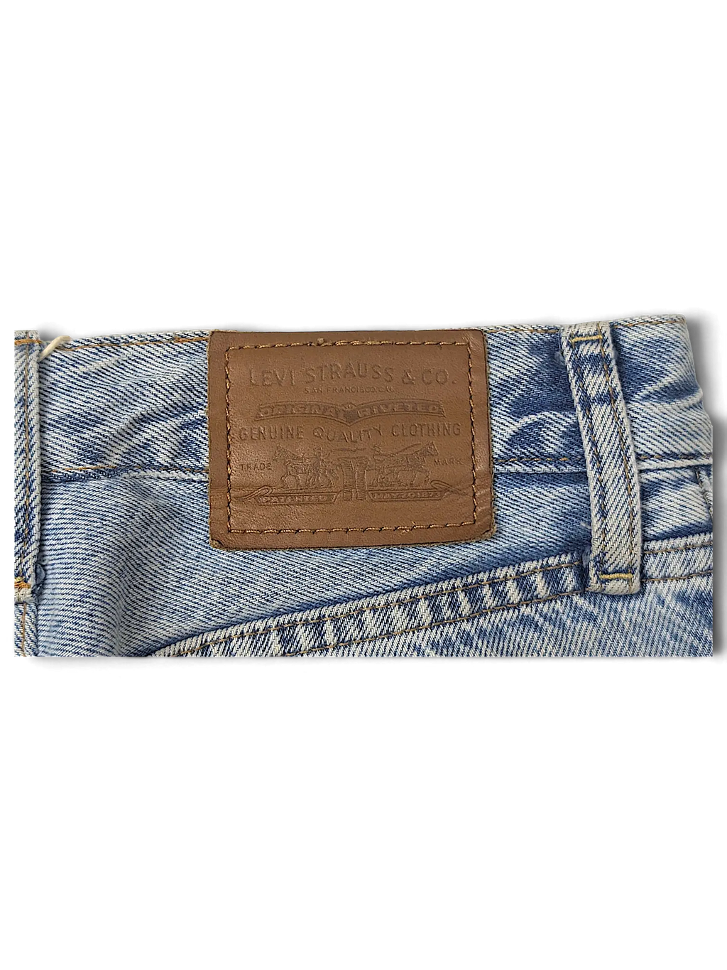 JAKE & IPI Levi's light wash denim jeans featuring a classic brown leather brand patch on the back waistband