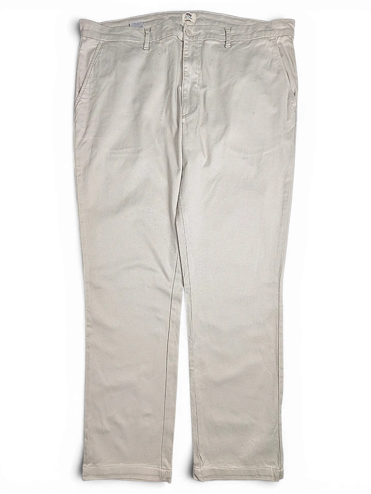 JAKE & IPI Levi's XX Chino 511 slim fit trousers in beige cotton with a classic button and zip fly closure.
