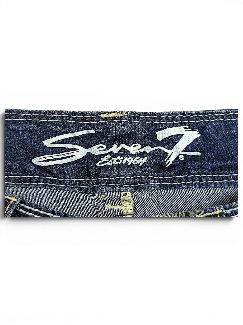 JAKE & IPI Seven7 capri jeans featuring dark blue denim with contrast stitching and branded waistband logo