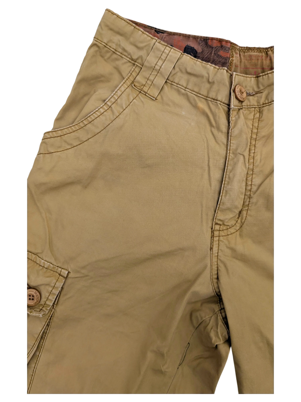 JAKE & IPI tan cotton cargo pants with button closure and camouflage lining.