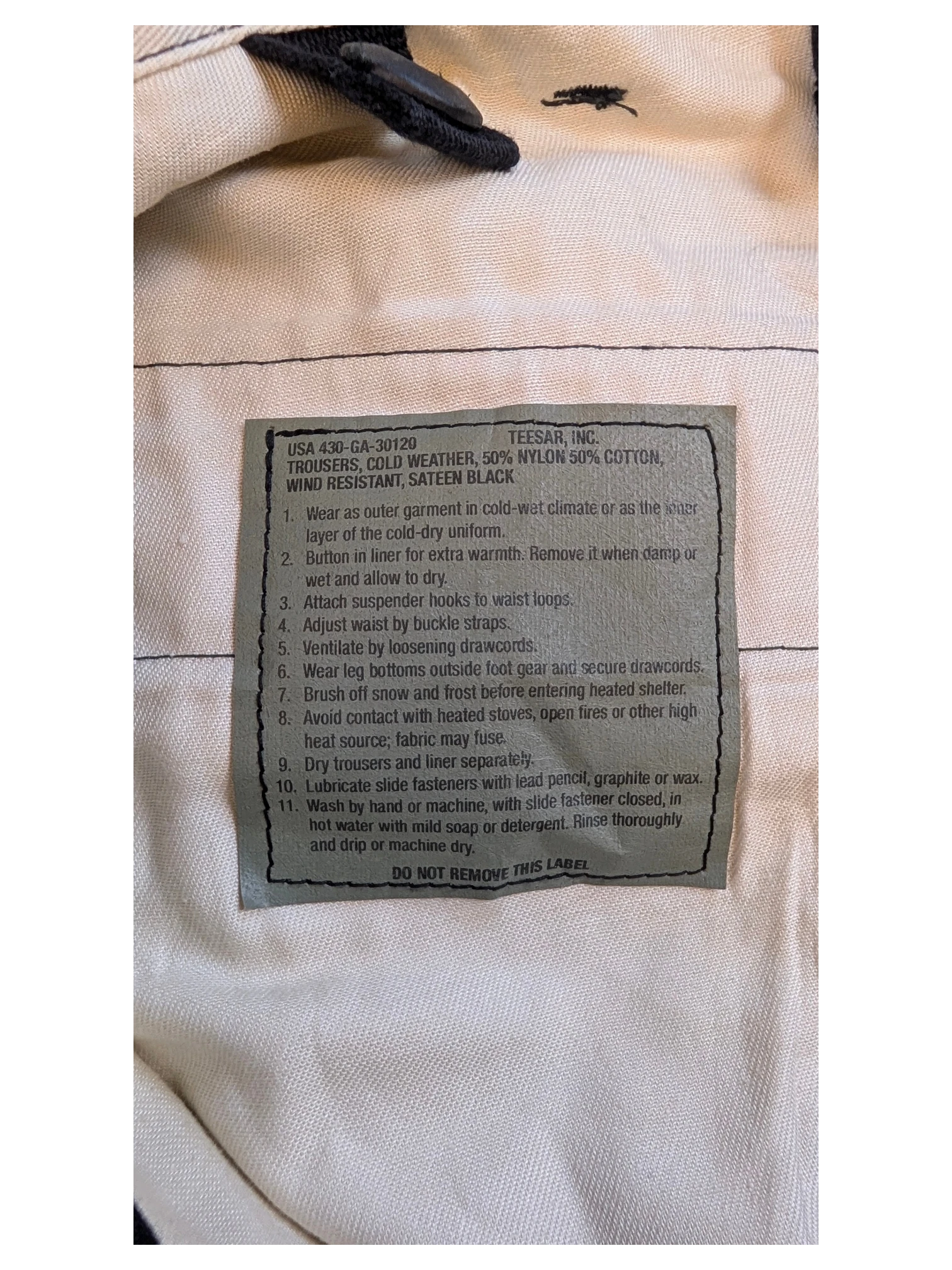 JAKE & IPI Teesar cargo pants, black, 50% nylon 50% cotton, wind resistant, for cold weather.