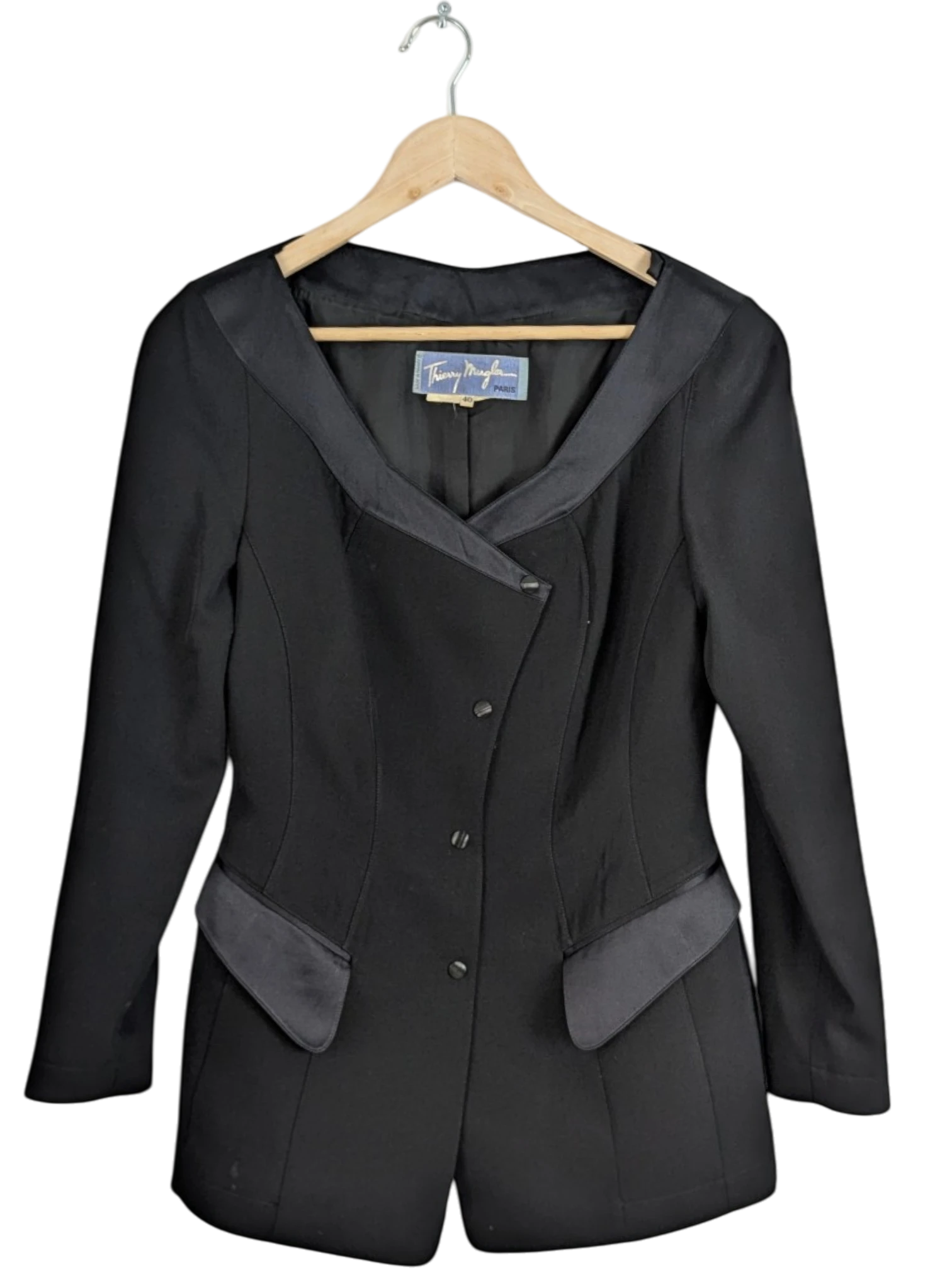 JAKE & IPI vintage Thierry Mugler Paris black structured jacket with satin collar and asymmetrical closure. Made in France.