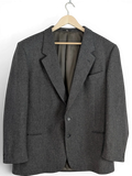 JAKE & IPI Vintage Valentino Uomo grey wool blazer with notched lapel and two-button closure. Made in Italy.