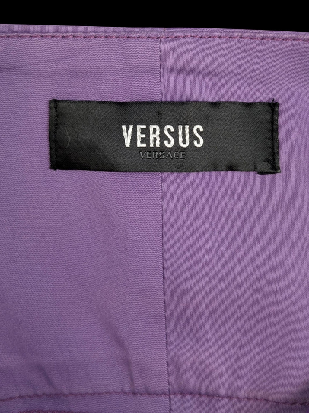JAKE & IPI Versus Versace purple cotton fitted dress with zip straps and gold details. Size IT 42.