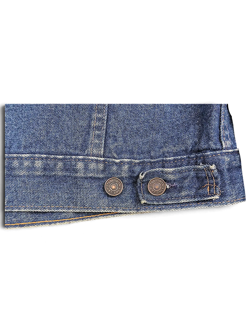 JAKE & IPI vintage Levi's denim jacket featuring classic blue wash fabric and branded metal button detailing