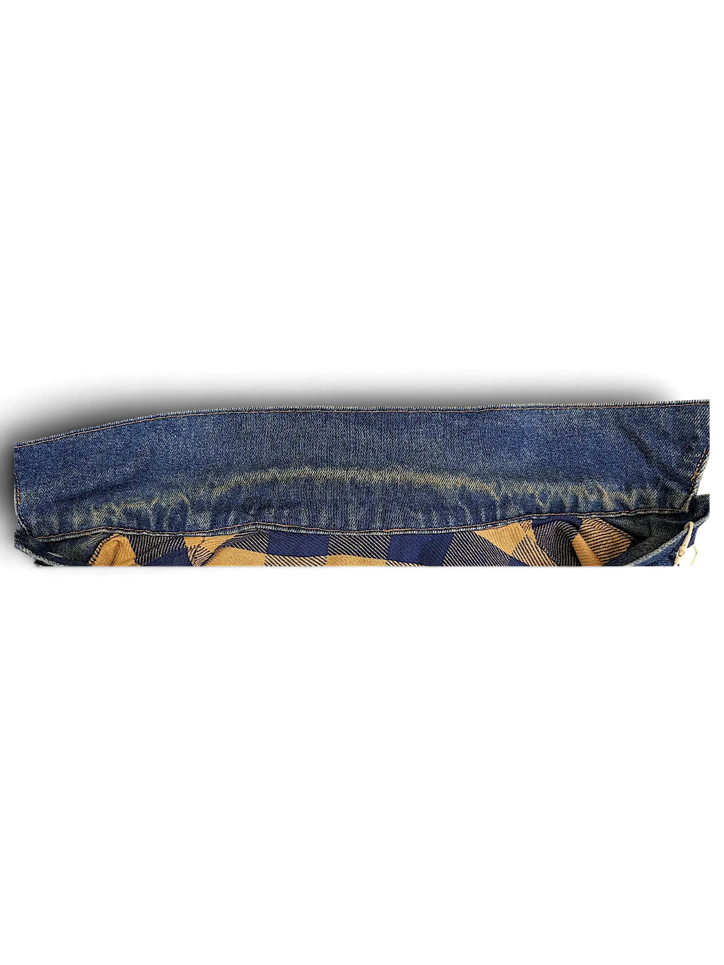 JAKE & IPI vintage Levi's denim jacket collar with blue and tan plaid flannel lining