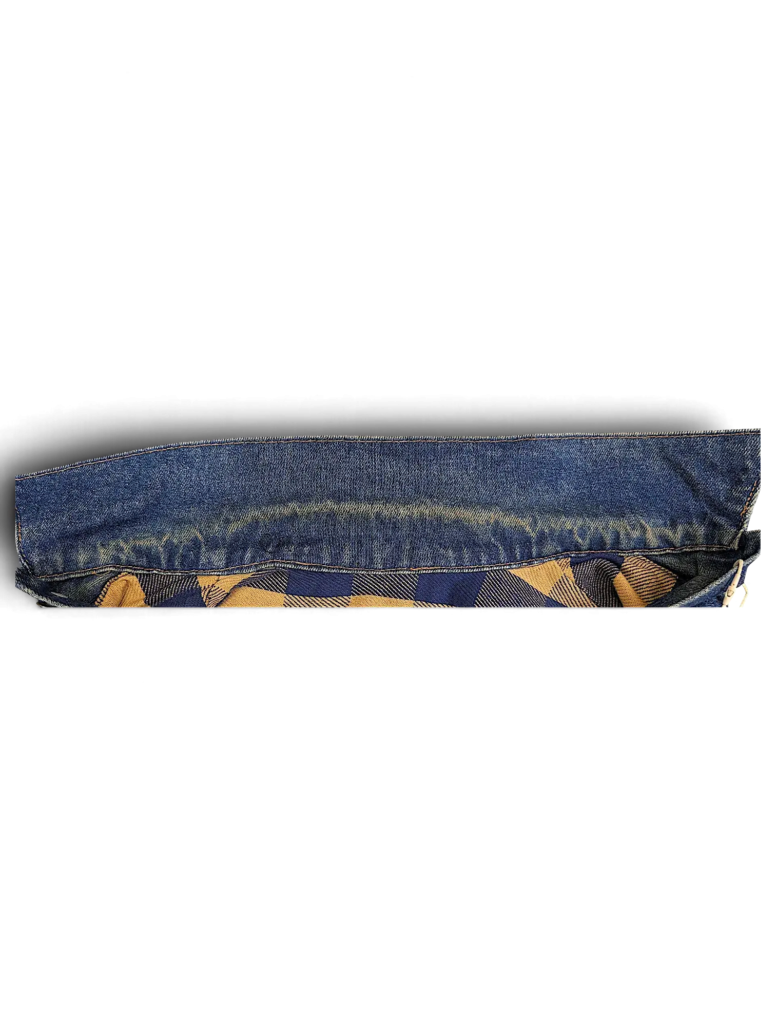 JAKE & IPI vintage Levi's denim jacket collar with blue and tan plaid flannel lining