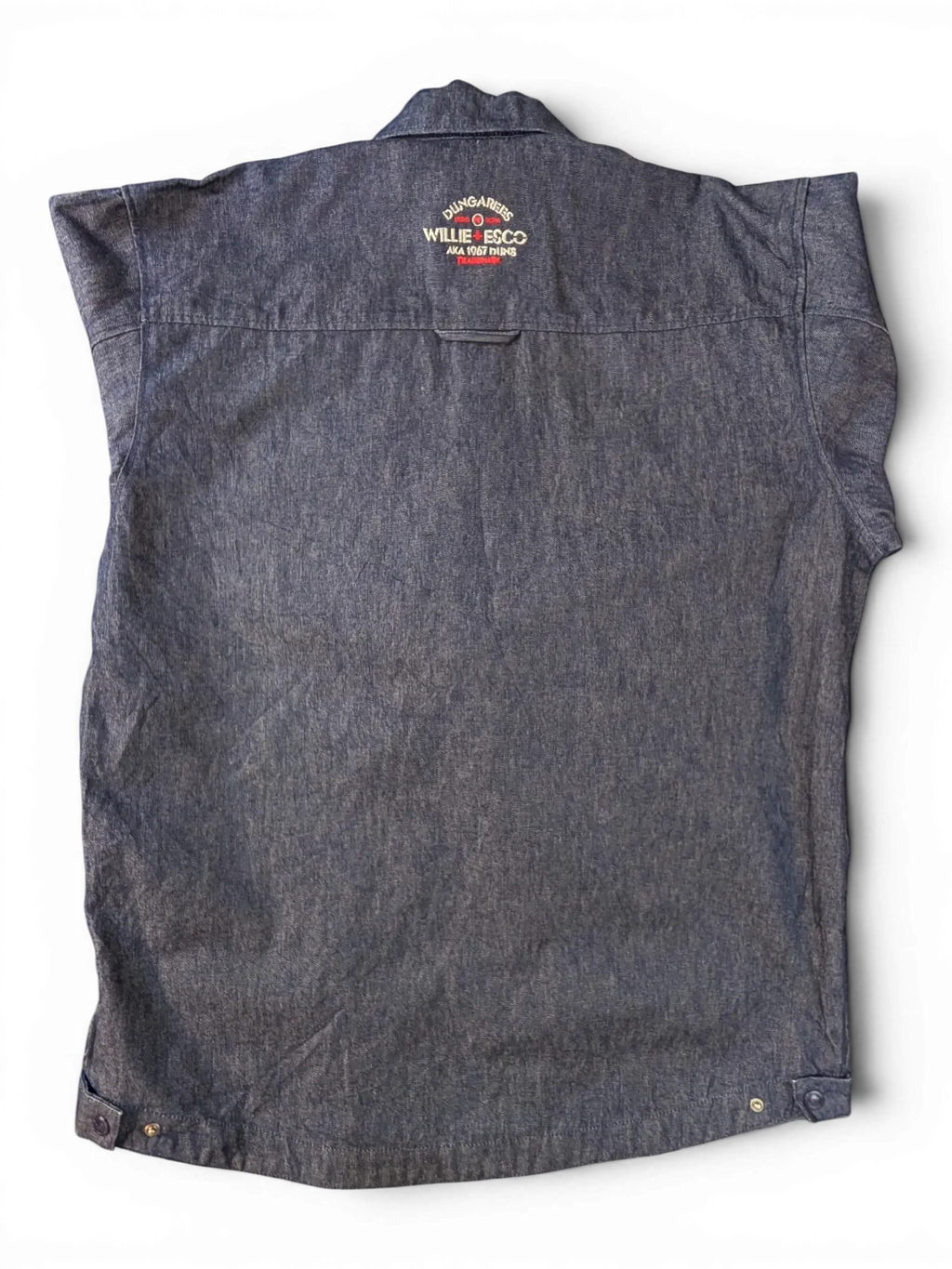 JAKE & IPI Willie Esco denim jacket in dark blue with embroidered logo on back.