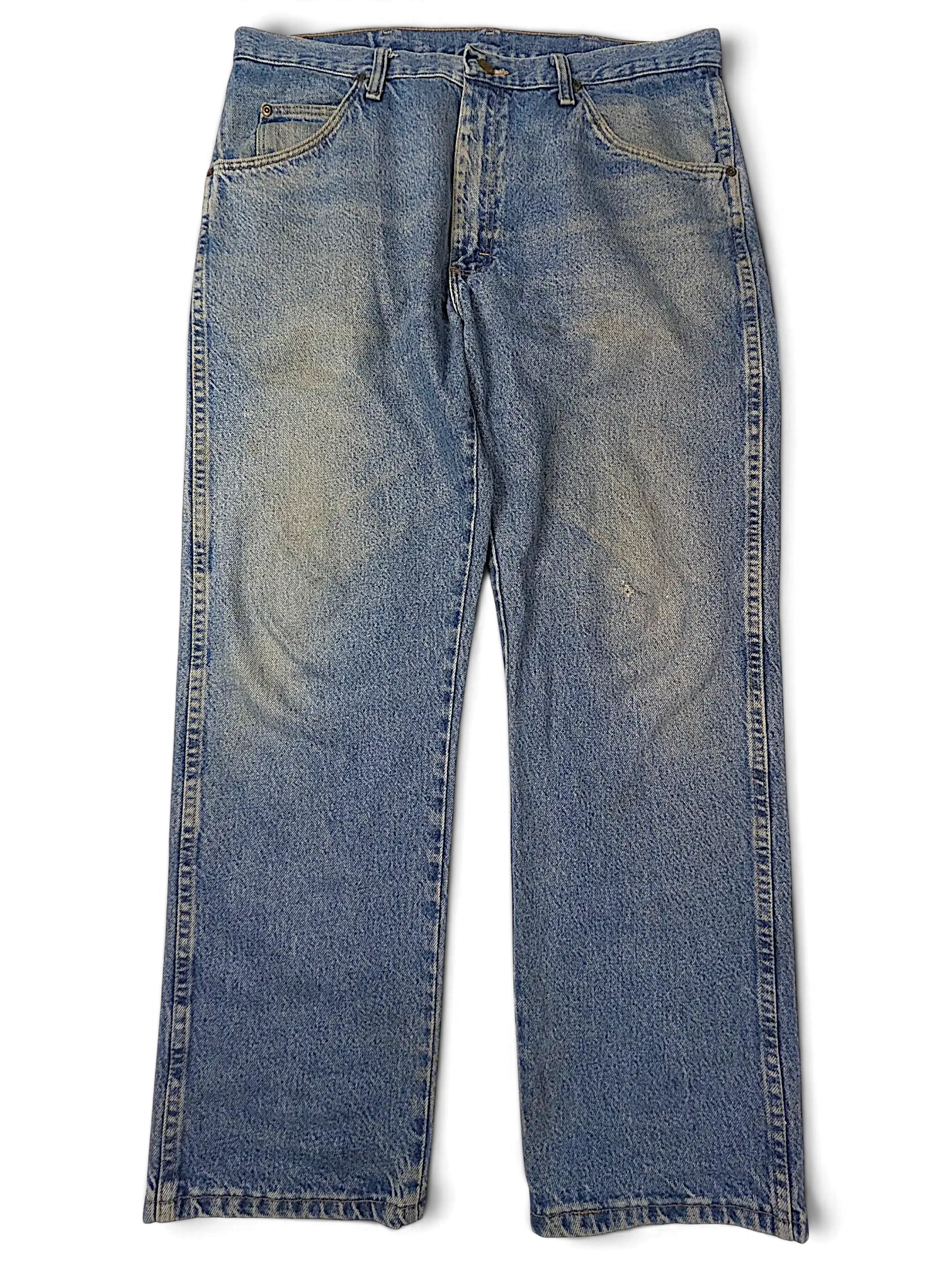 JAKE & IPI Wrangler 96501DS vintage blue denim jeans with a relaxed fit and faded wash