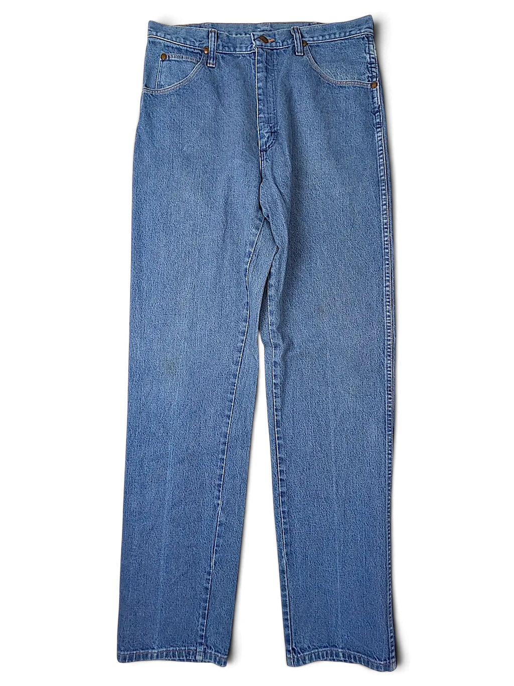 JAKE & IPI Wrangler 31MWZPW medium wash blue denim jeans with classic five-pocket styling and straight leg fit.