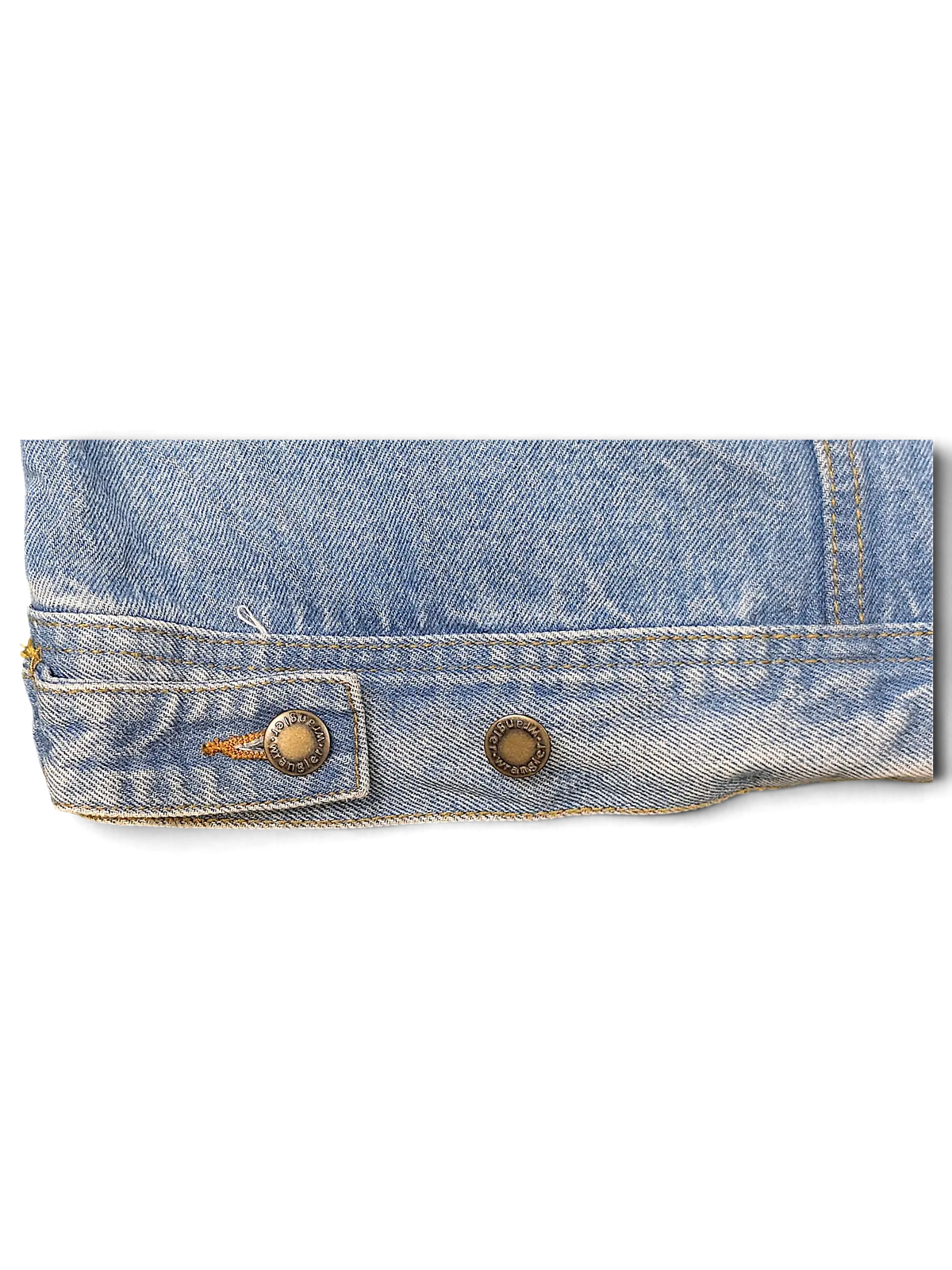 JAKE & IPI Wrangler WMJO1VI light blue denim jacket hem with branded copper buttons