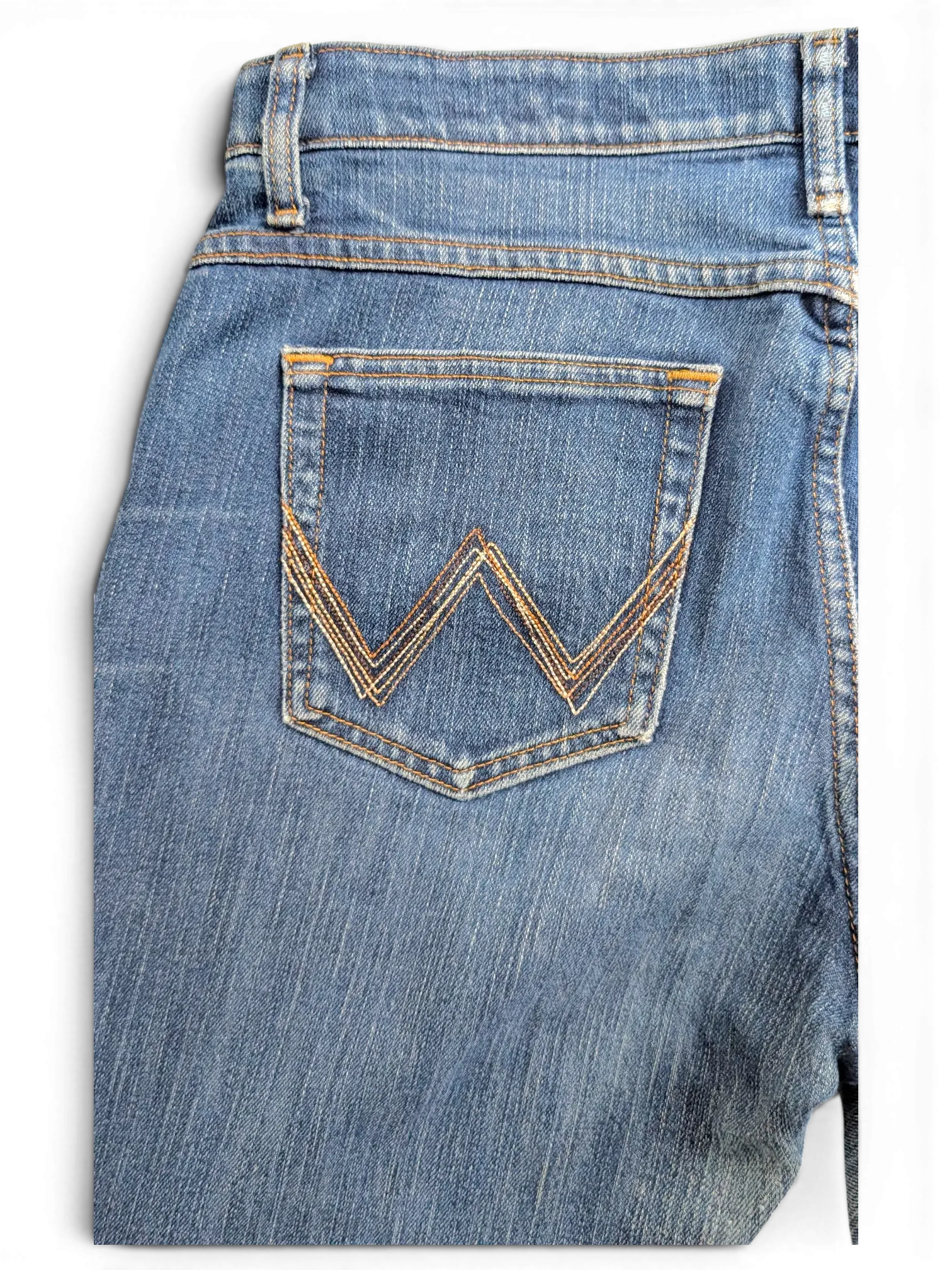 JAKE & IPI Wrangler Q-BABY blue denim jeans featuring signature W stitching on the back pocket