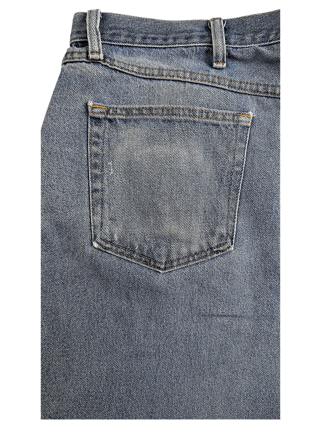 JAKE & IPI Wrangler relaxed fit blue denim jeans featuring a classic back pocket and belt loops