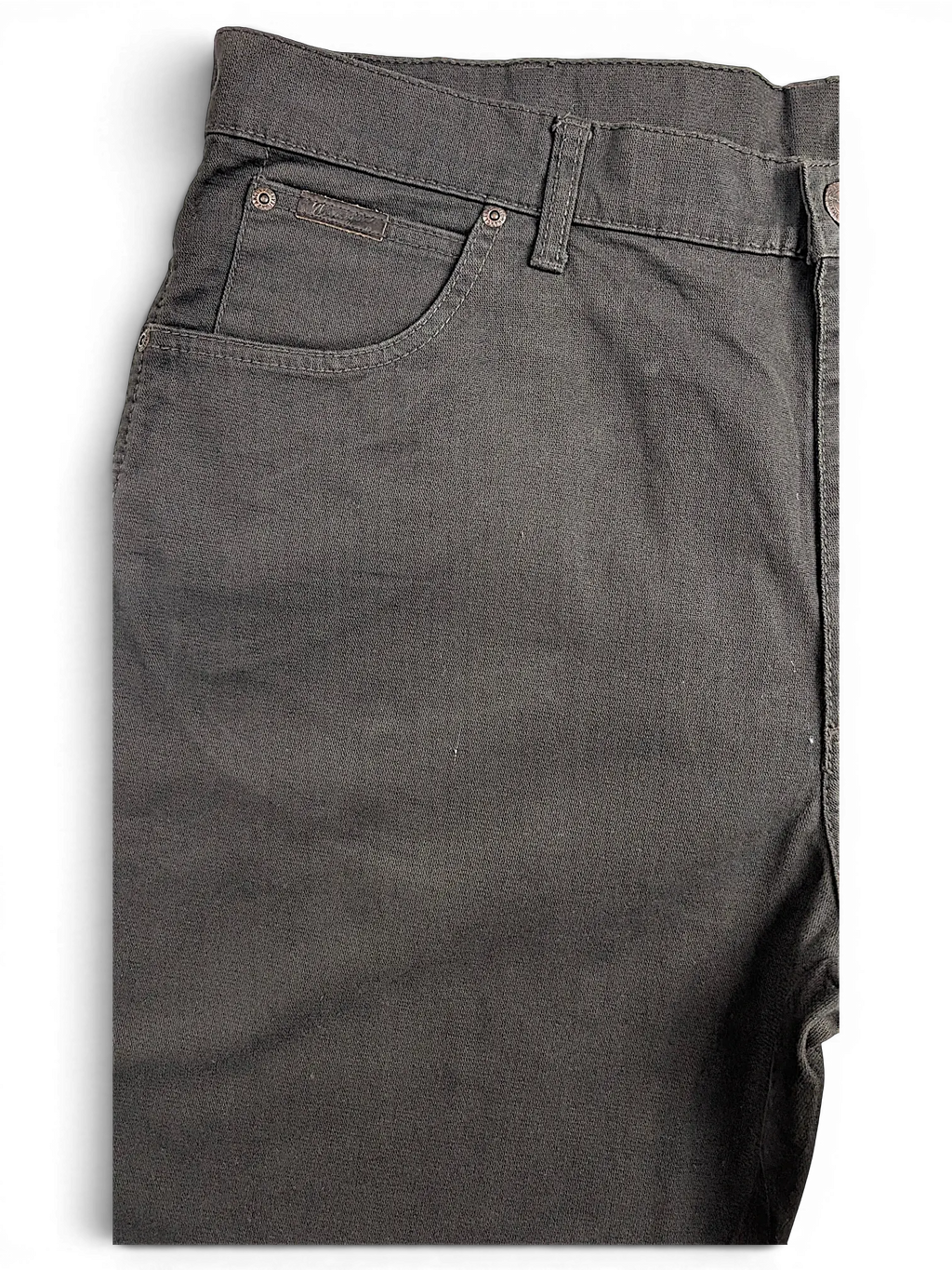 JAKE & IPI Wrangler Texas stretch pants in dark grey with classic five-pocket styling and metal rivets.