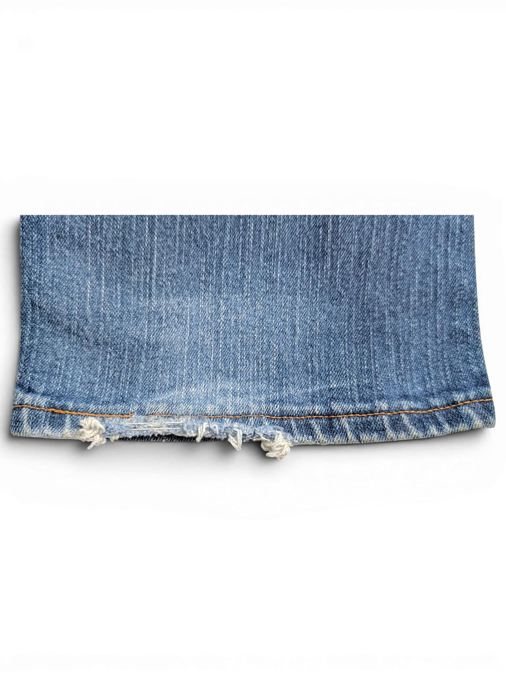JAKE & IPI Wrangler Q-BABY blue denim jeans hem with distressed frayed detail