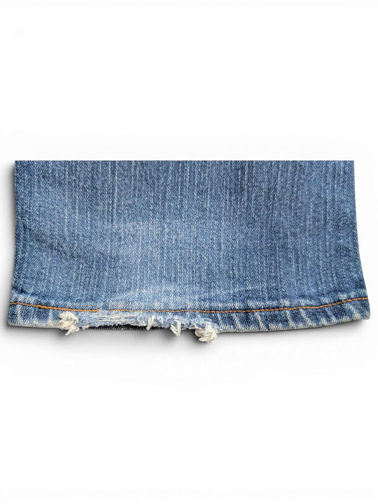 JAKE & IPI Wrangler Q-BABY blue denim jeans hem with distressed frayed detail