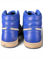 JAKE & IPI Air Jordan 1 Retro High Hyper Royal sneakers in blue leather with white accents and worn-in soles