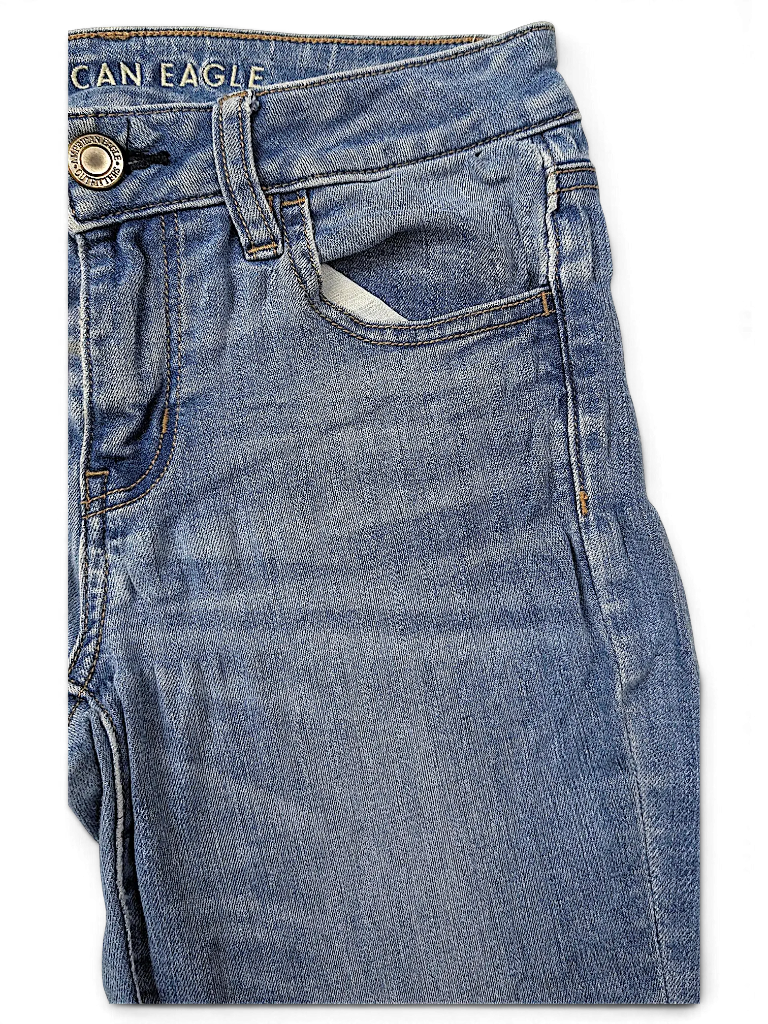 JAKE & IPI American Eagle Outfitters light wash blue denim jeans with a button closure and front pocket detail.