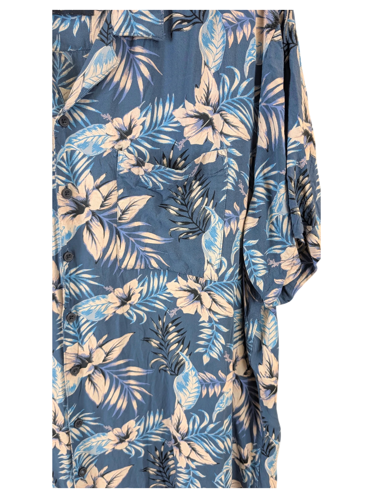 JAKE & IPI Angelo Litrico blue Hawaiian shirt with white and dark blue tropical floral print and chest pocket