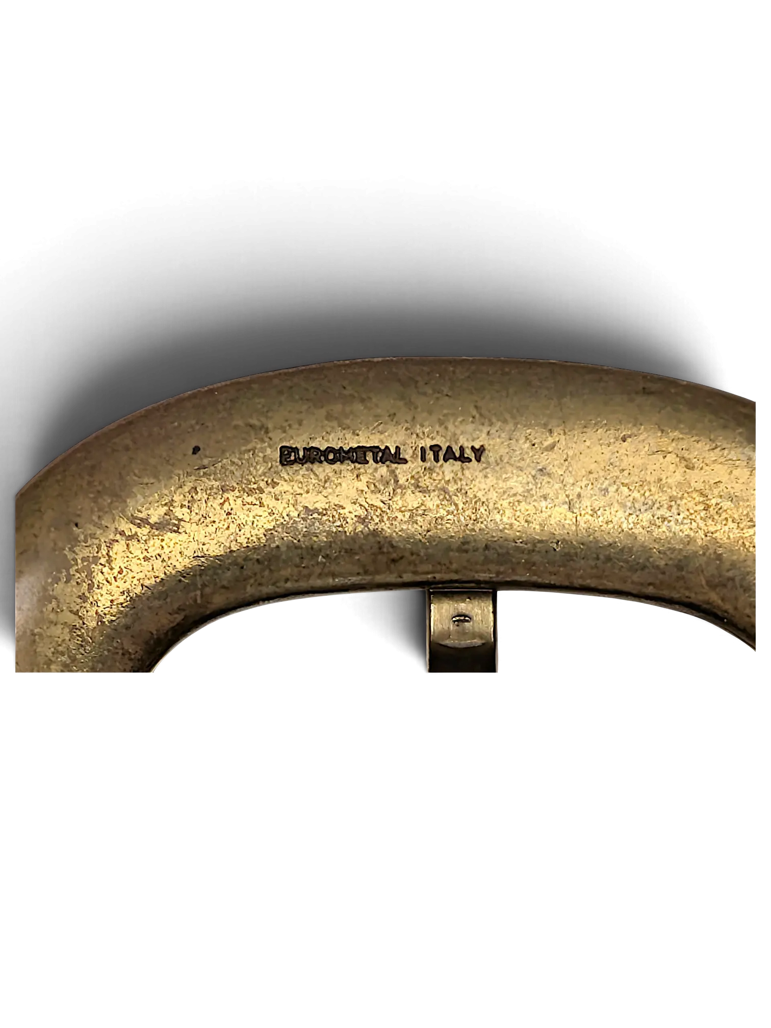 JAKE & IPI Angelo Litrico brown belt featuring a textured brass-tone metal buckle stamped with Eurometal Italy