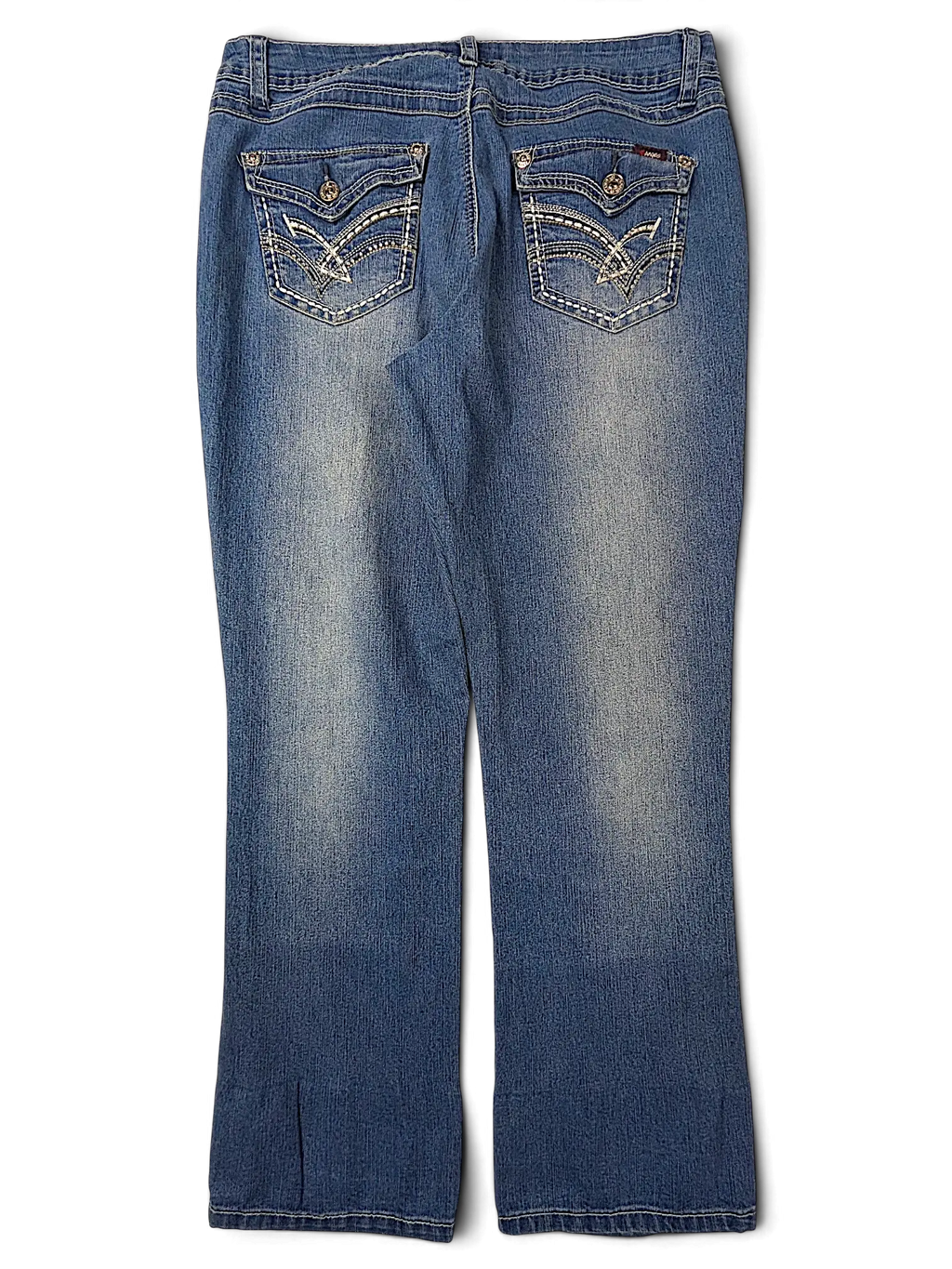 JAKE & IPI Angels Y2K blue denim jeans featuring decorative embroidered back pockets with button flaps
